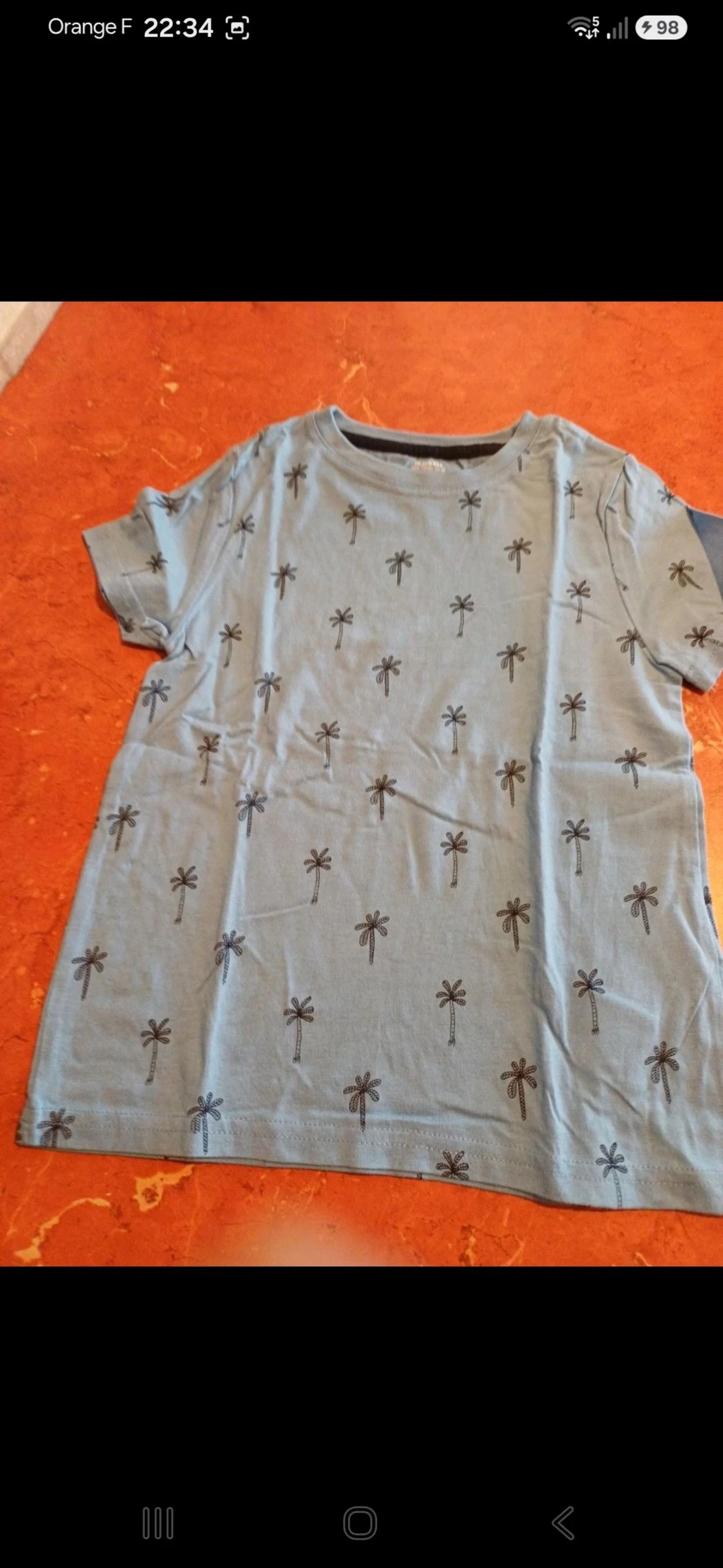 T.shirt garçon taille 5 ans